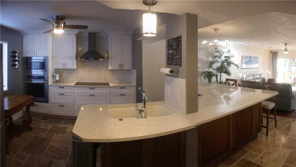 1730 LIGHTHOUSE TERRACE S, SOUTH PASADENA, Florida 33707, 2 Bedrooms Bedrooms, 5 Rooms Rooms,2 BathroomsBathrooms,Residential,For sale,LIGHTHOUSE,U7846460