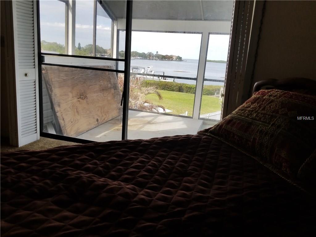 395 OCEANVIEW AVENUE, PALM HARBOR, Florida 34683, 3 Bedrooms Bedrooms, 8 Rooms Rooms,2 BathroomsBathrooms,Residential,For sale,OCEANVIEW,U7846721