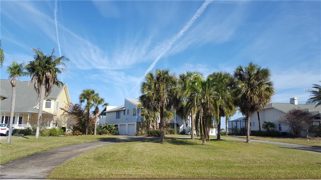 395 OCEANVIEW AVENUE, PALM HARBOR, Florida 34683, 3 Bedrooms Bedrooms, 8 Rooms Rooms,2 BathroomsBathrooms,Residential,For sale,OCEANVIEW,U7846721