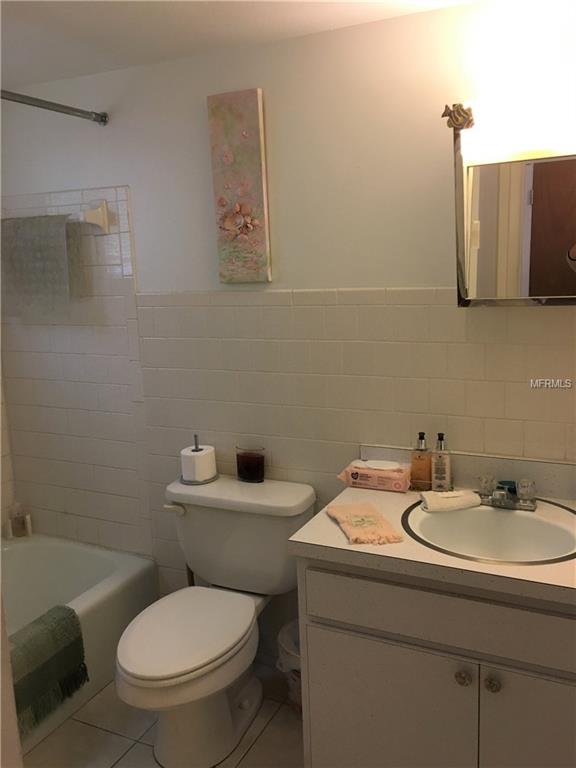 2067 CANAL DRIVE, BRADENTON, Florida 34207, 2 Bedrooms Bedrooms, 6 Rooms Rooms,1 BathroomBathrooms,Residential,For sale,CANAL,A4209631