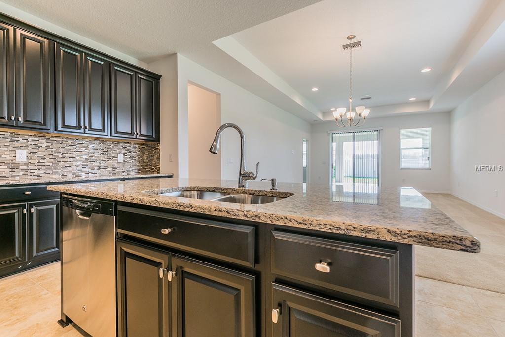 18750 HENEQUEN LANE, SPRING HILL, Florida 34610, 3 Bedrooms Bedrooms, 3 Rooms Rooms,2 BathroomsBathrooms,Residential,For sale,HENEQUEN,T2928329