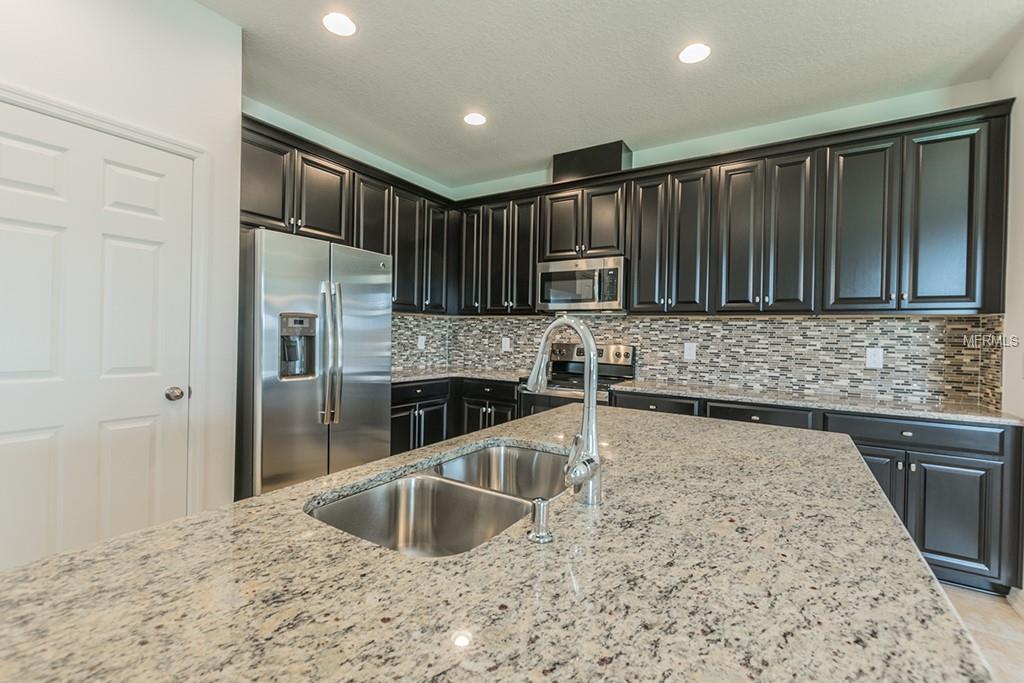 18750 HENEQUEN LANE, SPRING HILL, Florida 34610, 3 Bedrooms Bedrooms, 3 Rooms Rooms,2 BathroomsBathrooms,Residential,For sale,HENEQUEN,T2928329