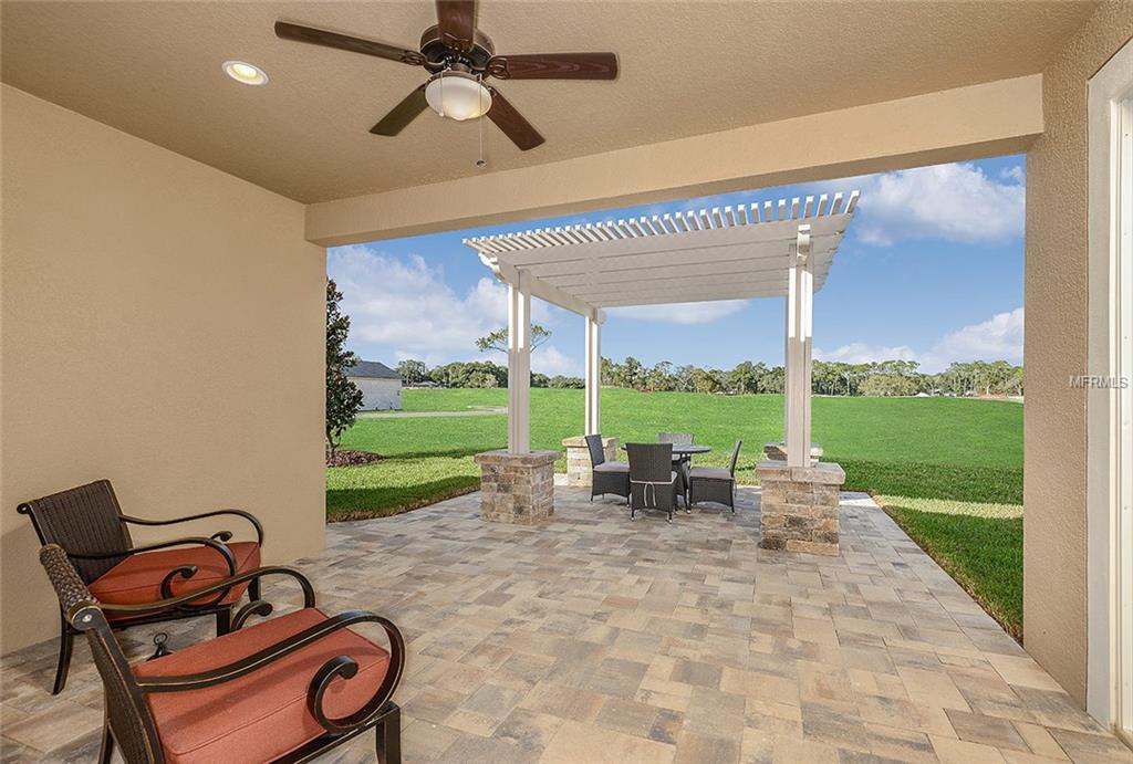 2357 OXMOOR DRIVE, DELAND, Florida 32724, 4 Bedrooms Bedrooms, 4 Rooms Rooms,3 BathroomsBathrooms,Residential,For sale,OXMOOR,O5561828