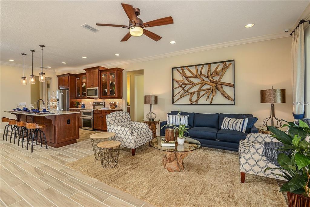 2357 OXMOOR DRIVE, DELAND, Florida 32724, 4 Bedrooms Bedrooms, 4 Rooms Rooms,3 BathroomsBathrooms,Residential,For sale,OXMOOR,O5561828