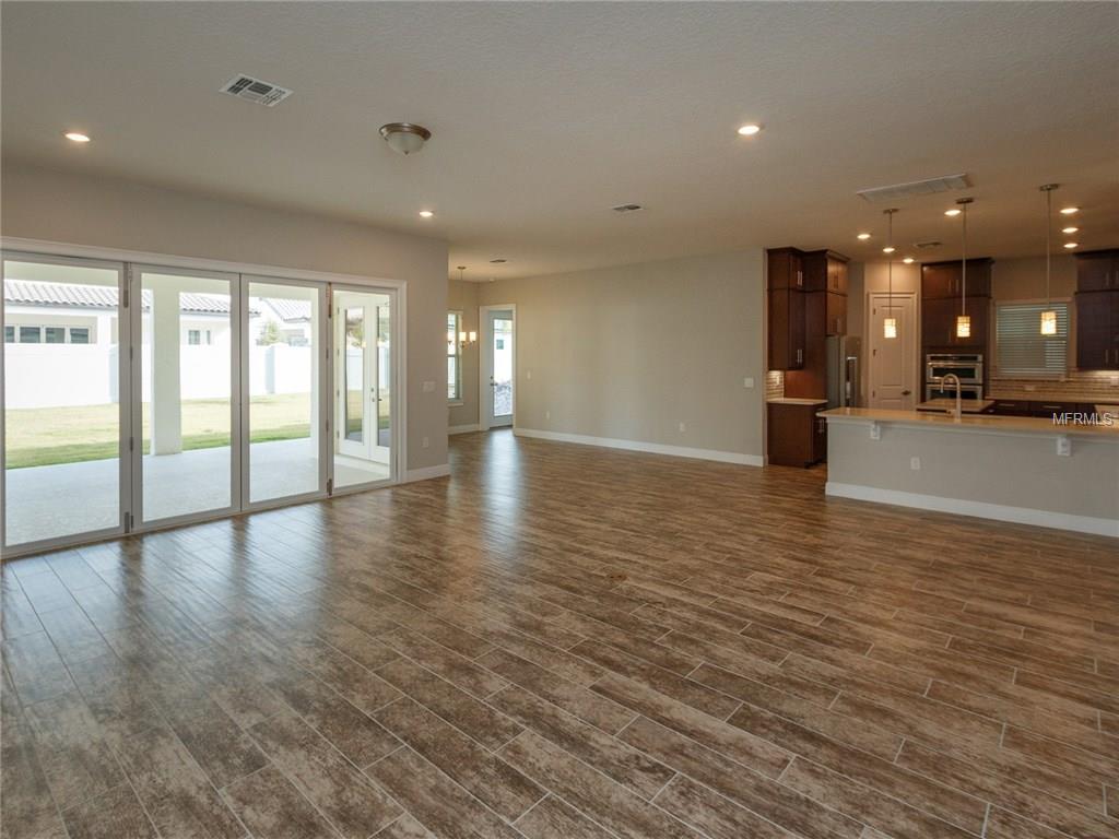 7956 CHILTON DRIVE, ORLANDO, Florida 32836, 6 Bedrooms Bedrooms, 3 Rooms Rooms,4 BathroomsBathrooms,Residential,For sale,CHILTON,O5442242