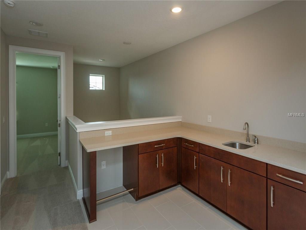 7956 CHILTON DRIVE, ORLANDO, Florida 32836, 6 Bedrooms Bedrooms, 3 Rooms Rooms,4 BathroomsBathrooms,Residential,For sale,CHILTON,O5442242