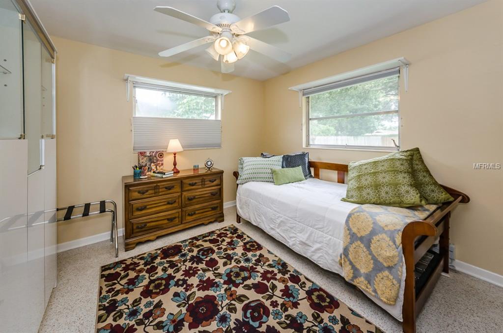 1607 WOODRIDGE DRIVE, CLEARWATER, Florida 33756, 2 Bedrooms Bedrooms, 6 Rooms Rooms,2 BathroomsBathrooms,Residential,For sale,WOODRIDGE,T2898944