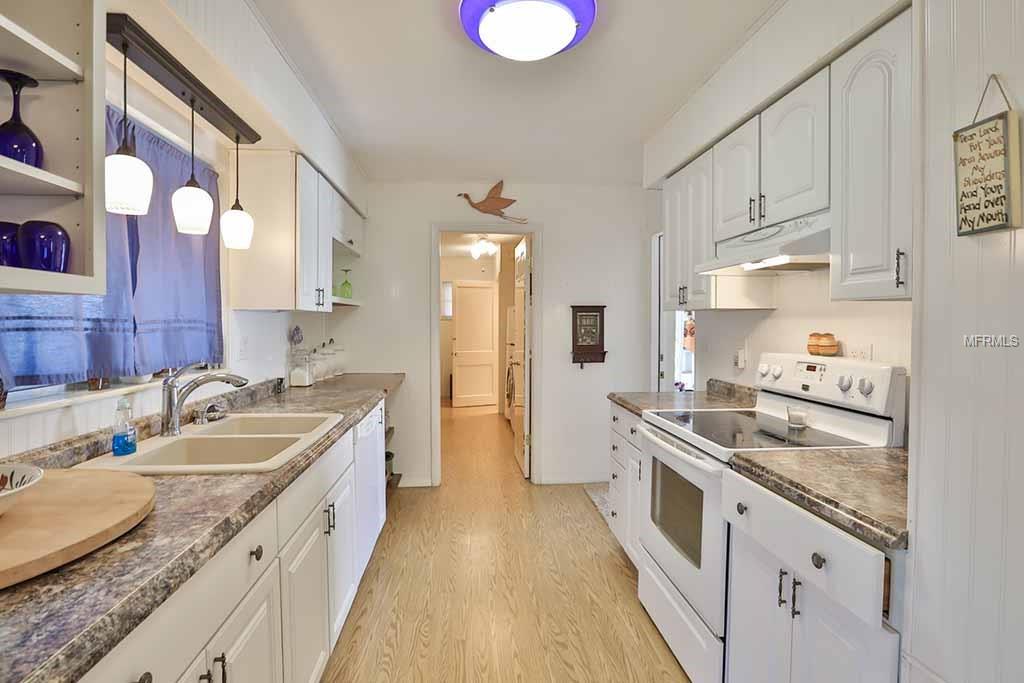 816 FOX HILLS DRIVE, SUN CITY CENTER, Florida 33573, 2 Bedrooms Bedrooms, 4 Rooms Rooms,1 BathroomBathrooms,Residential,For sale,FOX HILLS,T2914722