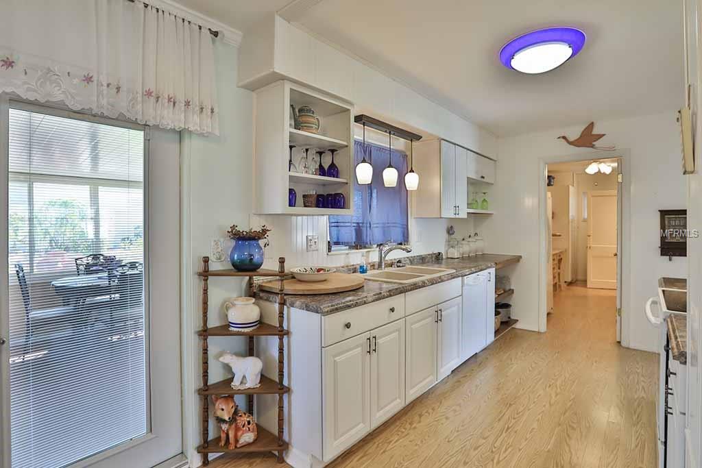 816 FOX HILLS DRIVE, SUN CITY CENTER, Florida 33573, 2 Bedrooms Bedrooms, 4 Rooms Rooms,1 BathroomBathrooms,Residential,For sale,FOX HILLS,T2914722