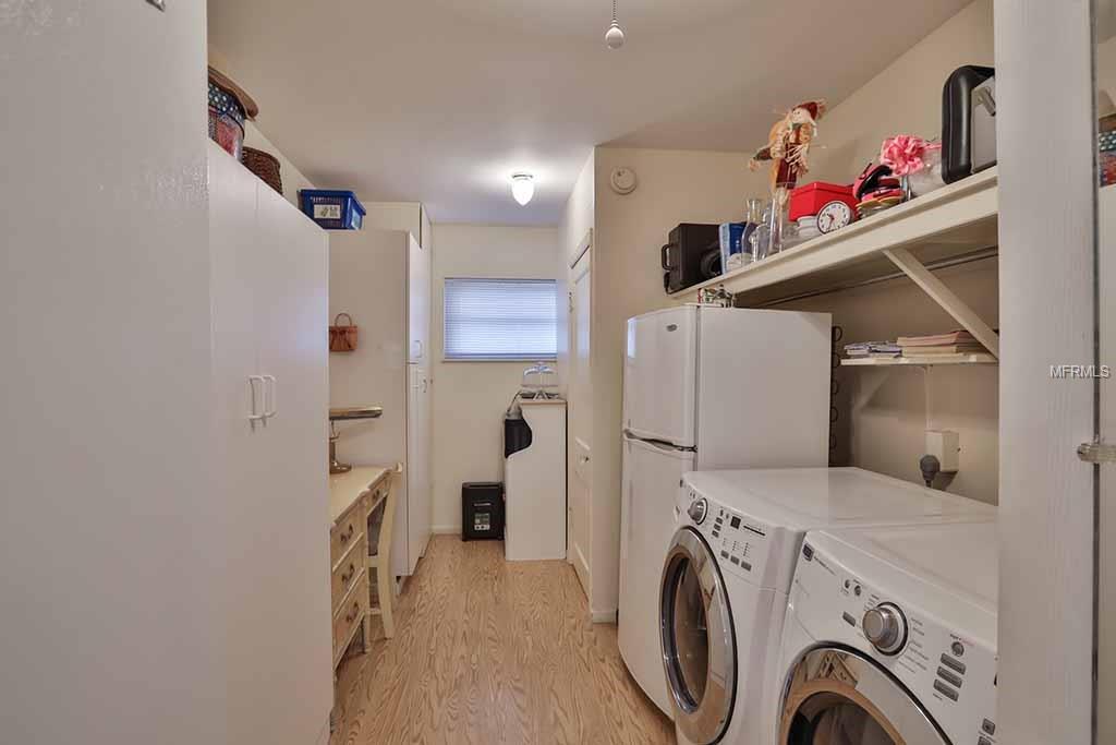 816 FOX HILLS DRIVE, SUN CITY CENTER, Florida 33573, 2 Bedrooms Bedrooms, 4 Rooms Rooms,1 BathroomBathrooms,Residential,For sale,FOX HILLS,T2914722