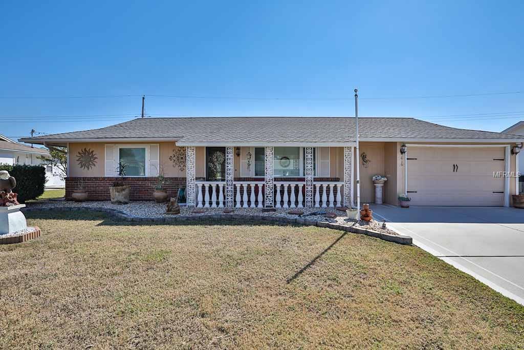 816 FOX HILLS DRIVE, SUN CITY CENTER, Florida 33573, 2 Bedrooms Bedrooms, 4 Rooms Rooms,1 BathroomBathrooms,Residential,For sale,FOX HILLS,T2914722