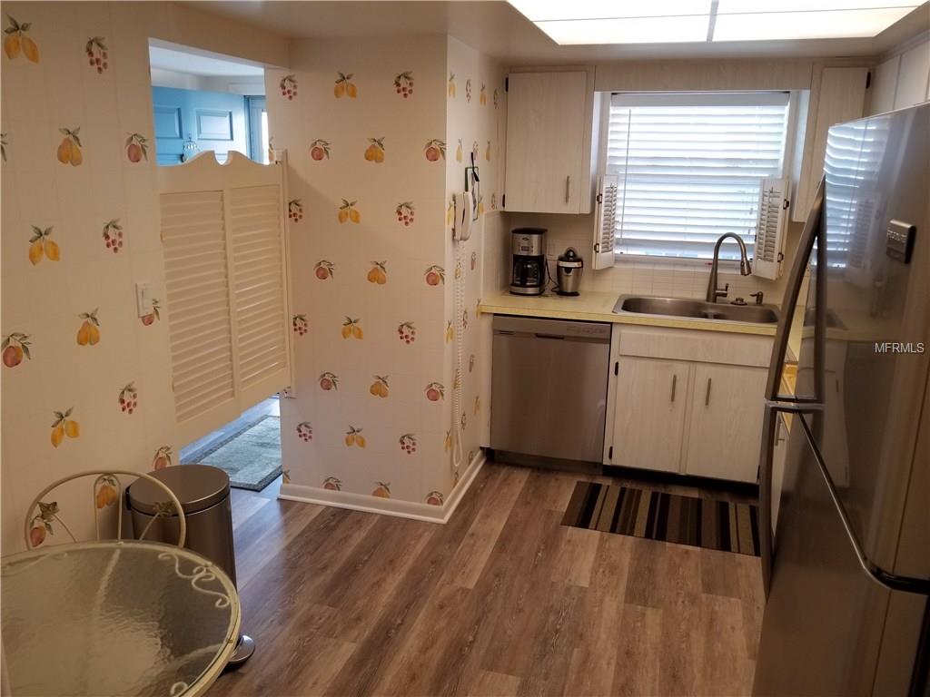 5555 GULF BOULEVARD, ST PETE BEACH, Florida 33706, 2 Bedrooms Bedrooms, 5 Rooms Rooms,2 BathroomsBathrooms,Residential,For sale,GULF,U7840497
