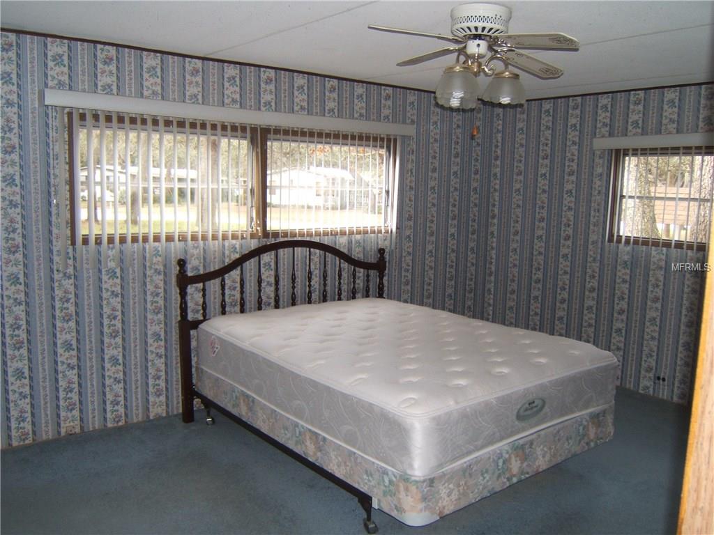 12425 ELOIAN DRIVE, THONOTOSASSA, Florida 33592, 3 Bedrooms Bedrooms, 9 Rooms Rooms,2 BathroomsBathrooms,Residential,For sale,ELOIAN,T2920638