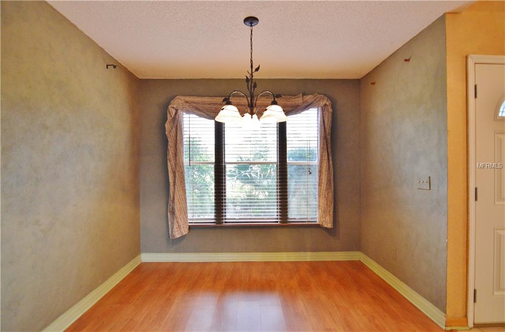 2750 SHORTLEAF COURT, KISSIMMEE, Florida 34746, 3 Bedrooms Bedrooms, 8 Rooms Rooms,2 BathroomsBathrooms,Residential,For sale,SHORTLEAF,O5556064