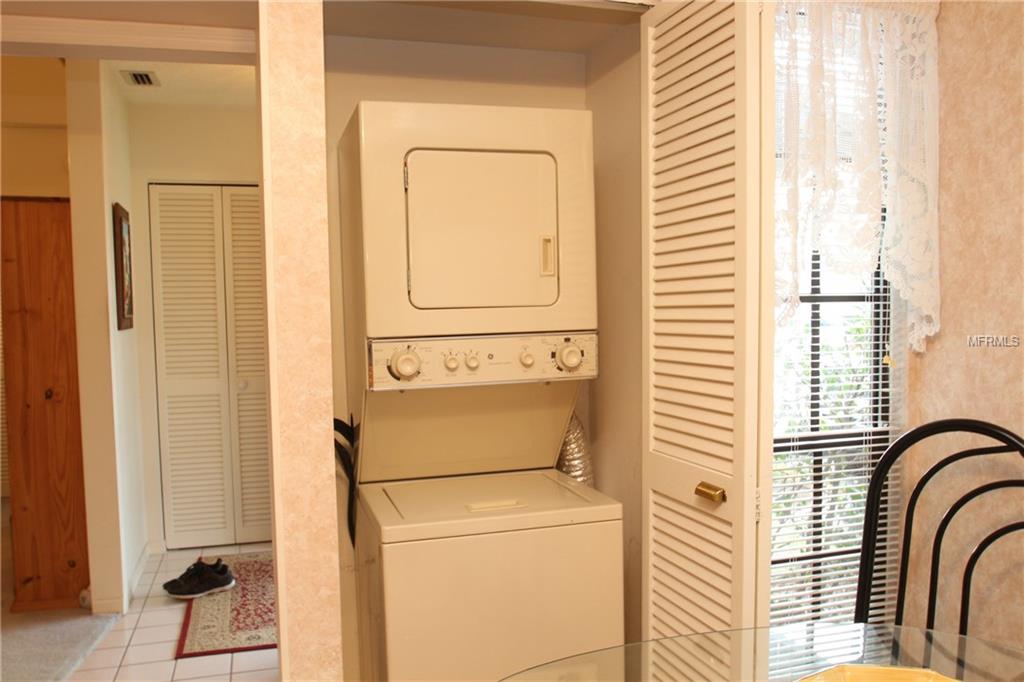 325 WINDRUSH LOOP, TARPON SPRINGS, Florida 34689, 2 Bedrooms Bedrooms, 5 Rooms Rooms,2 BathroomsBathrooms,Residential,For sale,WINDRUSH,U7845234