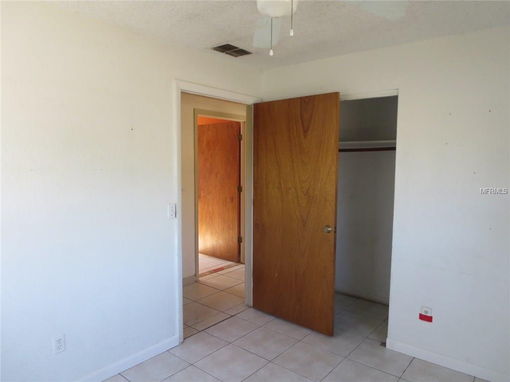 513 PEACH TREE LANE, ALTAMONTE SPRINGS, Florida 32701, 3 Bedrooms Bedrooms, 5 Rooms Rooms,1 BathroomBathrooms,Residential,For sale,PEACH TREE,O5558877