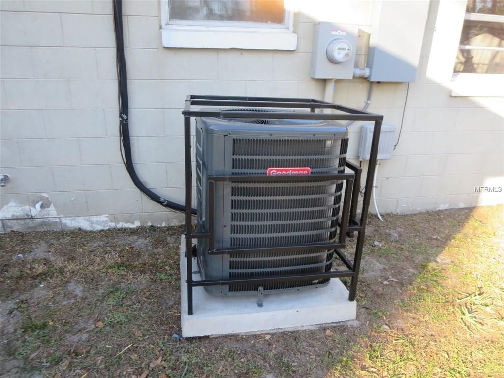 513 PEACH TREE LANE, ALTAMONTE SPRINGS, Florida 32701, 3 Bedrooms Bedrooms, 5 Rooms Rooms,1 BathroomBathrooms,Residential,For sale,PEACH TREE,O5558877