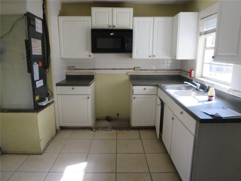 513 PEACH TREE LANE, ALTAMONTE SPRINGS, Florida 32701, 3 Bedrooms Bedrooms, 5 Rooms Rooms,1 BathroomBathrooms,Residential,For sale,PEACH TREE,O5558877