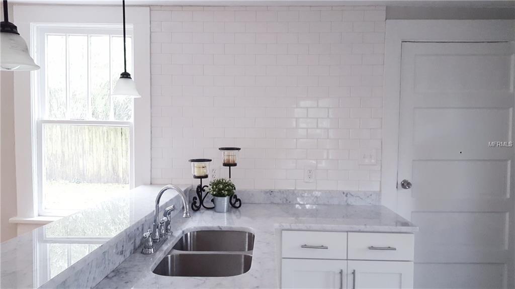 202 W SOUTH AVENUE, TAMPA, Florida 33603, 3 Bedrooms Bedrooms, 3 Rooms Rooms,2 BathroomsBathrooms,Residential,For sale,SOUTH,T2926137