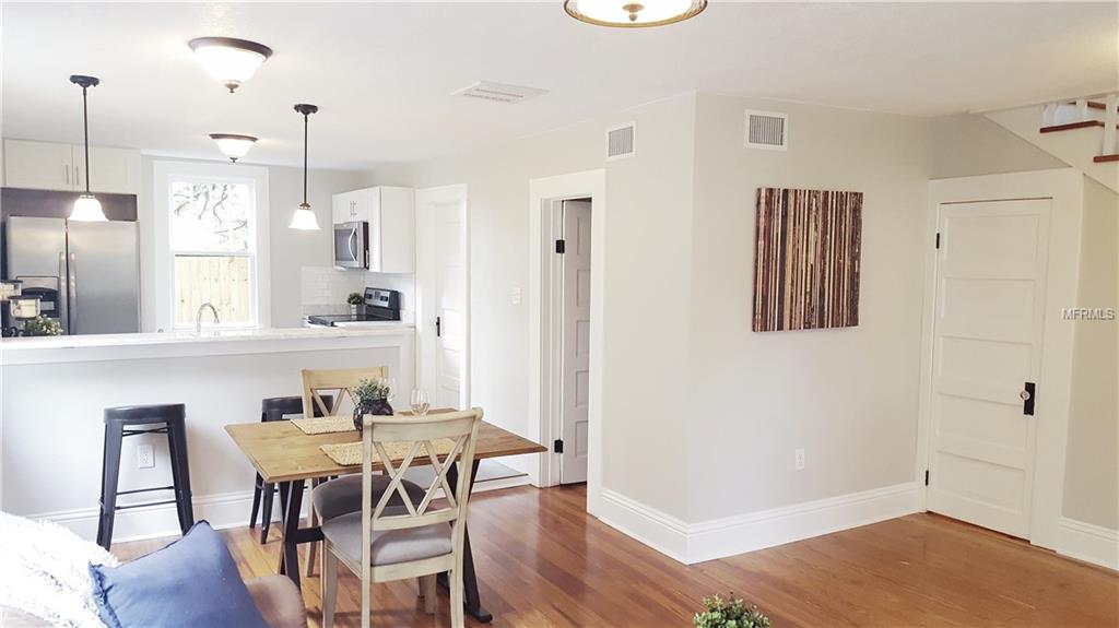 202 W SOUTH AVENUE, TAMPA, Florida 33603, 3 Bedrooms Bedrooms, 3 Rooms Rooms,2 BathroomsBathrooms,Residential,For sale,SOUTH,T2926137