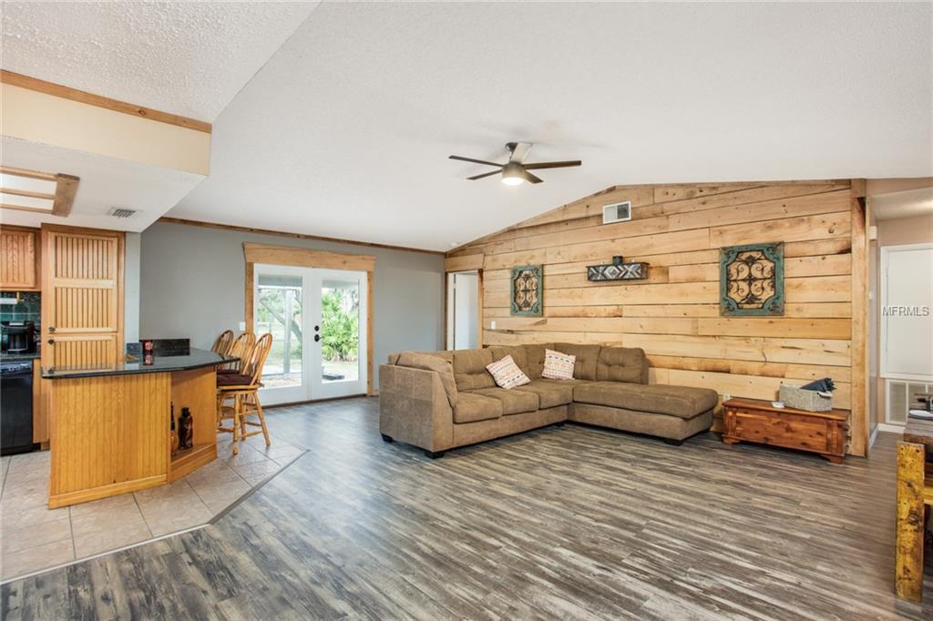 5825 JACK BRACK ROAD, SAINT CLOUD, Florida 34771, 3 Bedrooms Bedrooms, 6 Rooms Rooms,2 BathroomsBathrooms,Residential,For sale,JACK BRACK,O5560111