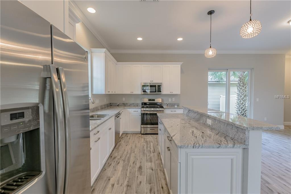 590 RIVERCREST LANE, TARPON SPRINGS, Florida 34689, 3 Bedrooms Bedrooms, 5 Rooms Rooms,2 BathroomsBathrooms,Residential,For sale,RIVERCREST,W7637672