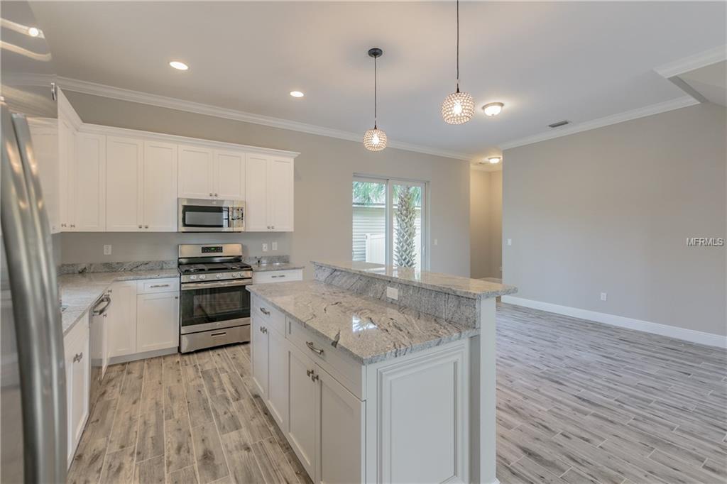 590 RIVERCREST LANE, TARPON SPRINGS, Florida 34689, 3 Bedrooms Bedrooms, 5 Rooms Rooms,2 BathroomsBathrooms,Residential,For sale,RIVERCREST,W7637672