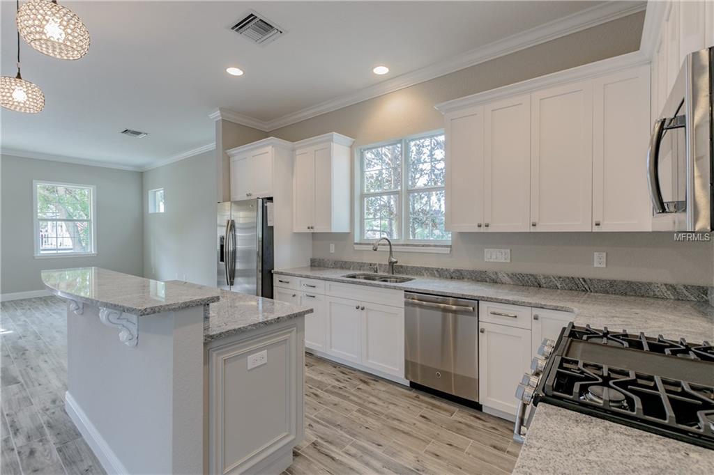 590 RIVERCREST LANE, TARPON SPRINGS, Florida 34689, 3 Bedrooms Bedrooms, 5 Rooms Rooms,2 BathroomsBathrooms,Residential,For sale,RIVERCREST,W7637672