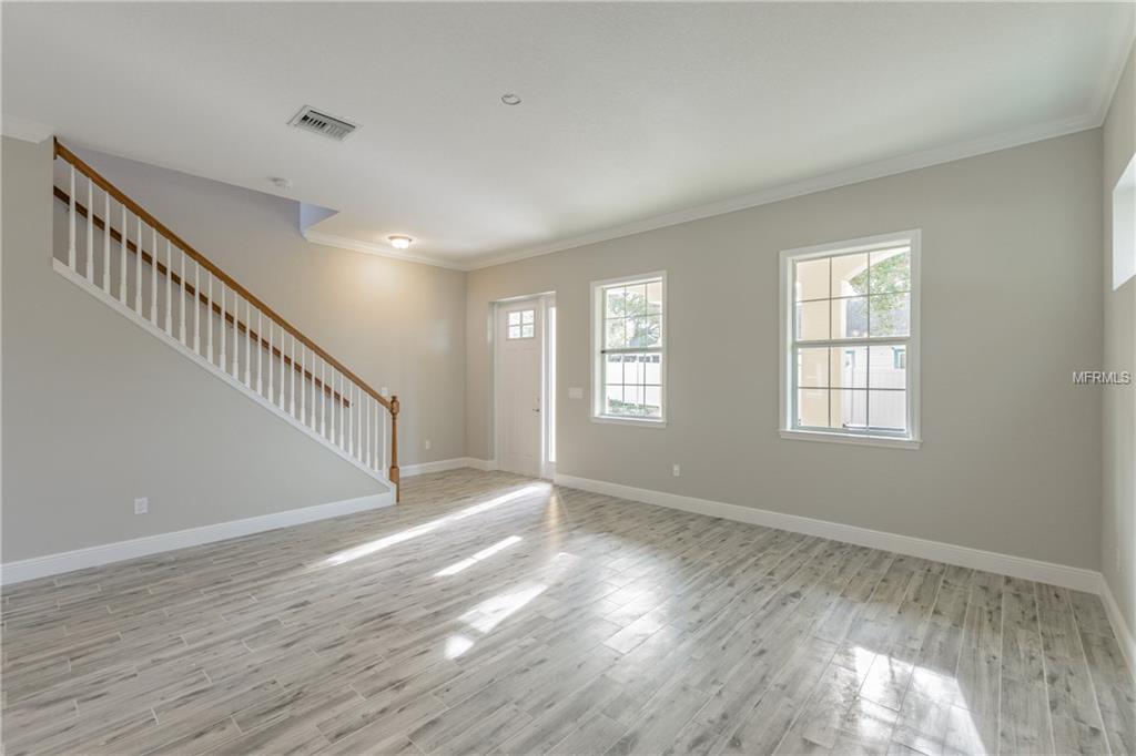 590 RIVERCREST LANE, TARPON SPRINGS, Florida 34689, 3 Bedrooms Bedrooms, 5 Rooms Rooms,2 BathroomsBathrooms,Residential,For sale,RIVERCREST,W7637672