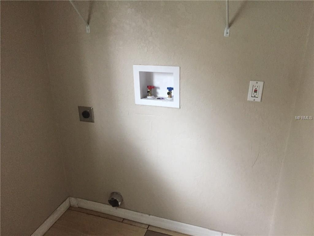 406 MAGNOLIA AVENUE, SEFFNER, Florida 33584, 3 Bedrooms Bedrooms, 3 Rooms Rooms,2 BathroomsBathrooms,Residential,For sale,MAGNOLIA,T2928330