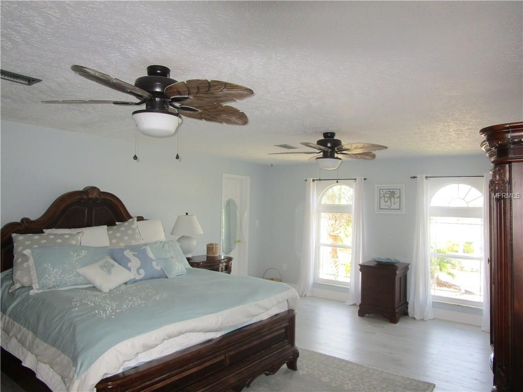 13710 ALLYN DRIVE, HUDSON, Florida 34667, 3 Bedrooms Bedrooms, 5 Rooms Rooms,2 BathroomsBathrooms,Residential,For sale,ALLYN,W7637823