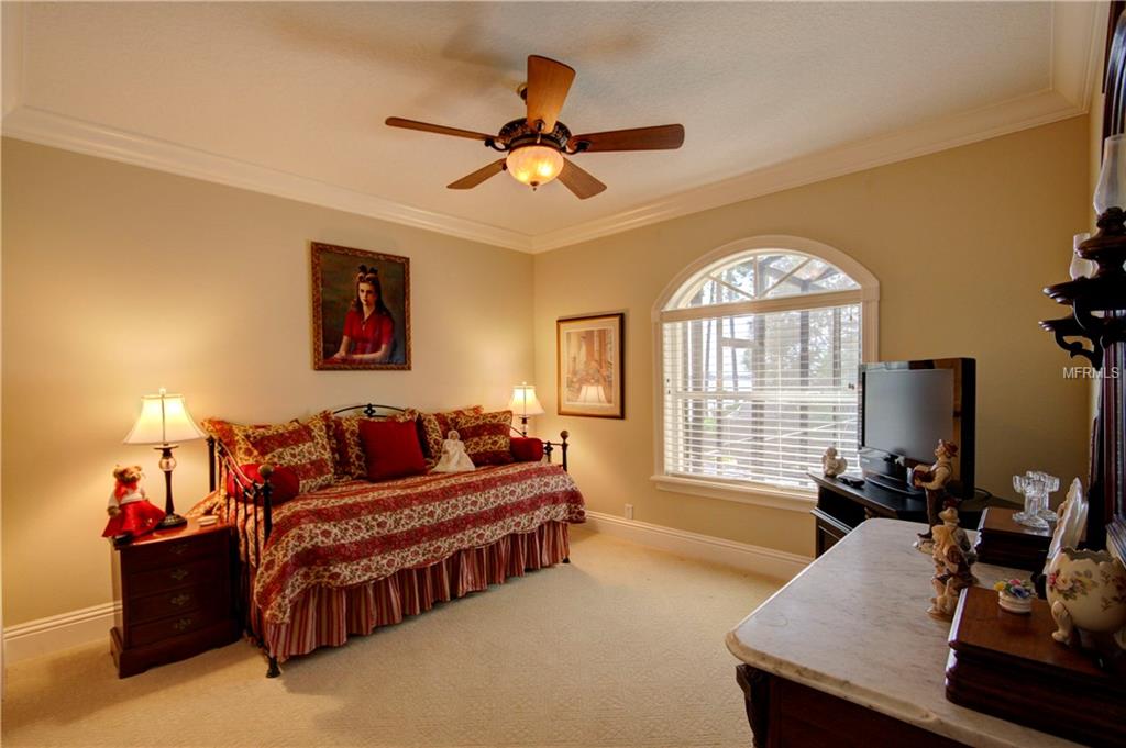 1961 EDGEWATER DRIVE, MOUNT DORA, Florida 32757, 4 Bedrooms Bedrooms, 11 Rooms Rooms,3 BathroomsBathrooms,Residential,For sale,EDGEWATER,G4828399