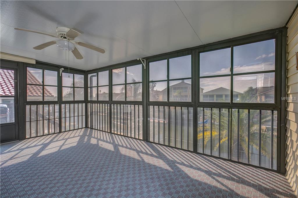 6241 BAYSIDE DRIVE, NEW PORT RICHEY, Florida 34652, 4 Bedrooms Bedrooms, 9 Rooms Rooms,3 BathroomsBathrooms,Residential,For sale,BAYSIDE,W7635028