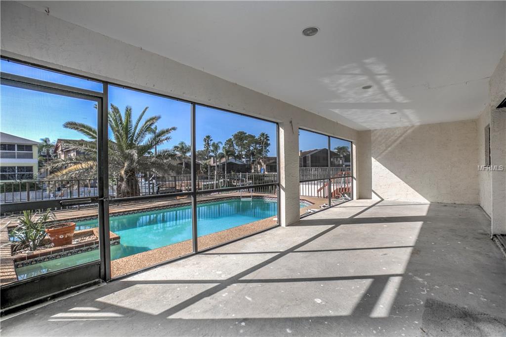 6241 BAYSIDE DRIVE, NEW PORT RICHEY, Florida 34652, 4 Bedrooms Bedrooms, 9 Rooms Rooms,3 BathroomsBathrooms,Residential,For sale,BAYSIDE,W7635028