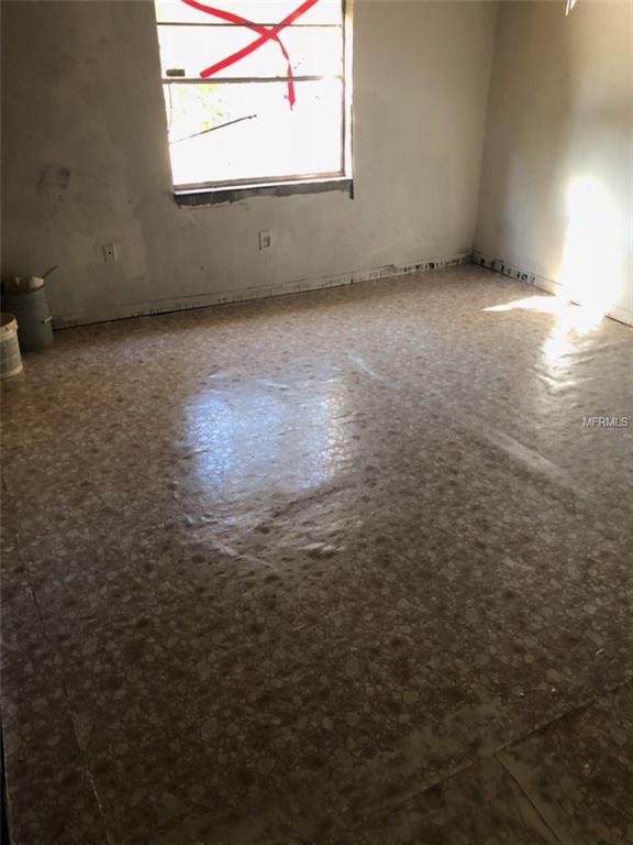 7624 FOREST CITY ROAD, ORLANDO, Florida 32810, 2 Bedrooms Bedrooms, 3 Rooms Rooms,2 BathroomsBathrooms,Residential,For sale,FOREST CITY,O5553833