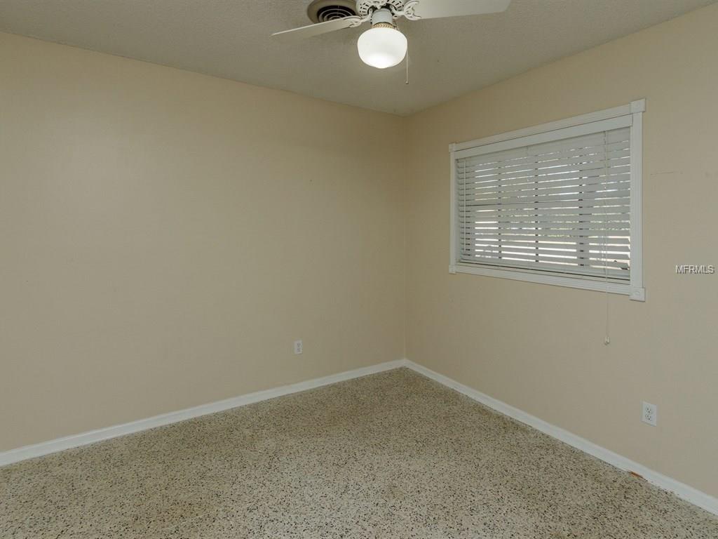 1361 HOBSON STREET, LONGWOOD, Florida 32750, 4 Bedrooms Bedrooms, 8 Rooms Rooms,2 BathroomsBathrooms,Residential,For sale,HOBSON,O5557149