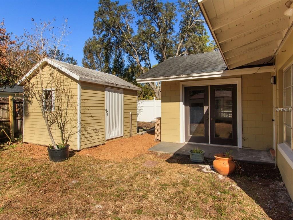 1361 HOBSON STREET, LONGWOOD, Florida 32750, 4 Bedrooms Bedrooms, 8 Rooms Rooms,2 BathroomsBathrooms,Residential,For sale,HOBSON,O5557149