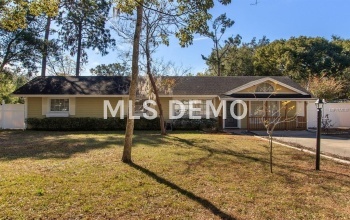 1361 HOBSON STREET, LONGWOOD, Florida 32750, 4 Bedrooms Bedrooms, 8 Rooms Rooms,2 BathroomsBathrooms,Residential,For sale,HOBSON,O5557149