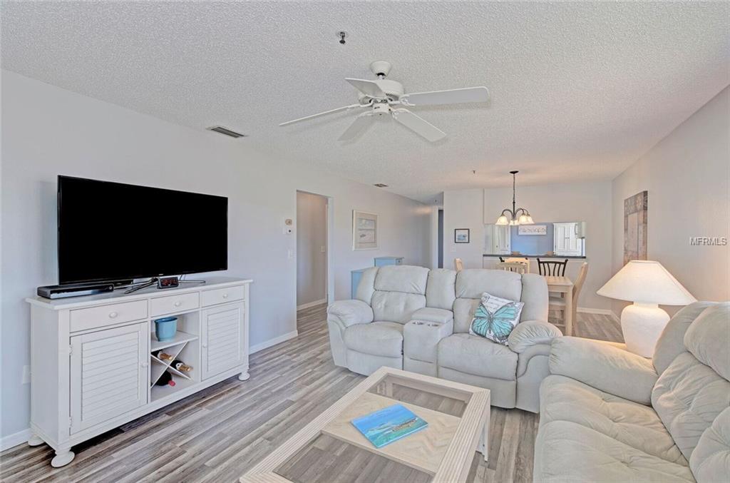 6503 STONE RIVER RD, BRADENTON, Florida 34203, 2 Bedrooms Bedrooms, 4 Rooms Rooms,2 BathroomsBathrooms,Residential,For sale,STONE RIVER RD,A4208236