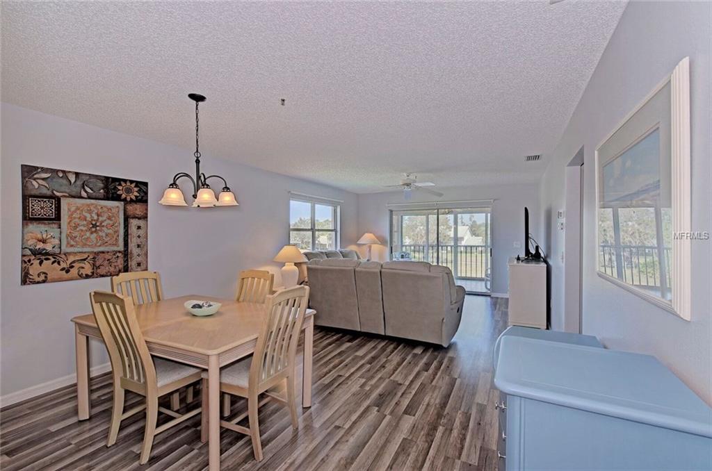 6503 STONE RIVER RD, BRADENTON, Florida 34203, 2 Bedrooms Bedrooms, 4 Rooms Rooms,2 BathroomsBathrooms,Residential,For sale,STONE RIVER RD,A4208236