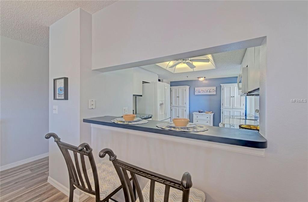 6503 STONE RIVER RD, BRADENTON, Florida 34203, 2 Bedrooms Bedrooms, 4 Rooms Rooms,2 BathroomsBathrooms,Residential,For sale,STONE RIVER RD,A4208236