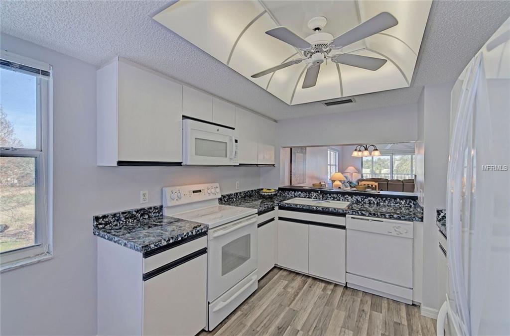 6503 STONE RIVER RD, BRADENTON, Florida 34203, 2 Bedrooms Bedrooms, 4 Rooms Rooms,2 BathroomsBathrooms,Residential,For sale,STONE RIVER RD,A4208236