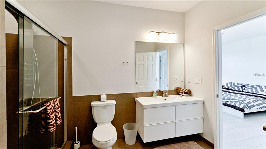 5116 54TH STREET W, BRADENTON, Florida 34210, 4 Bedrooms Bedrooms, 8 Rooms Rooms,3 BathroomsBathrooms,Residential,For sale,54TH,A4208587