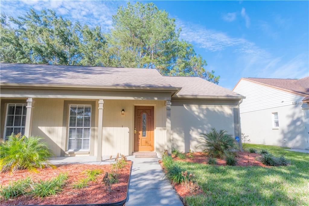 9720 CYPRESS SHADOW AVENUE, TAMPA, Florida 33647, 3 Bedrooms Bedrooms, 5 Rooms Rooms,2 BathroomsBathrooms,Residential,For sale,CYPRESS SHADOW,T2927089
