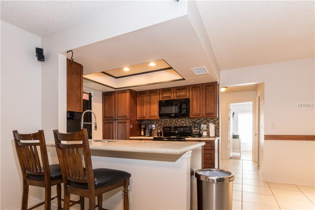 9720 CYPRESS SHADOW AVENUE, TAMPA, Florida 33647, 3 Bedrooms Bedrooms, 5 Rooms Rooms,2 BathroomsBathrooms,Residential,For sale,CYPRESS SHADOW,T2927089