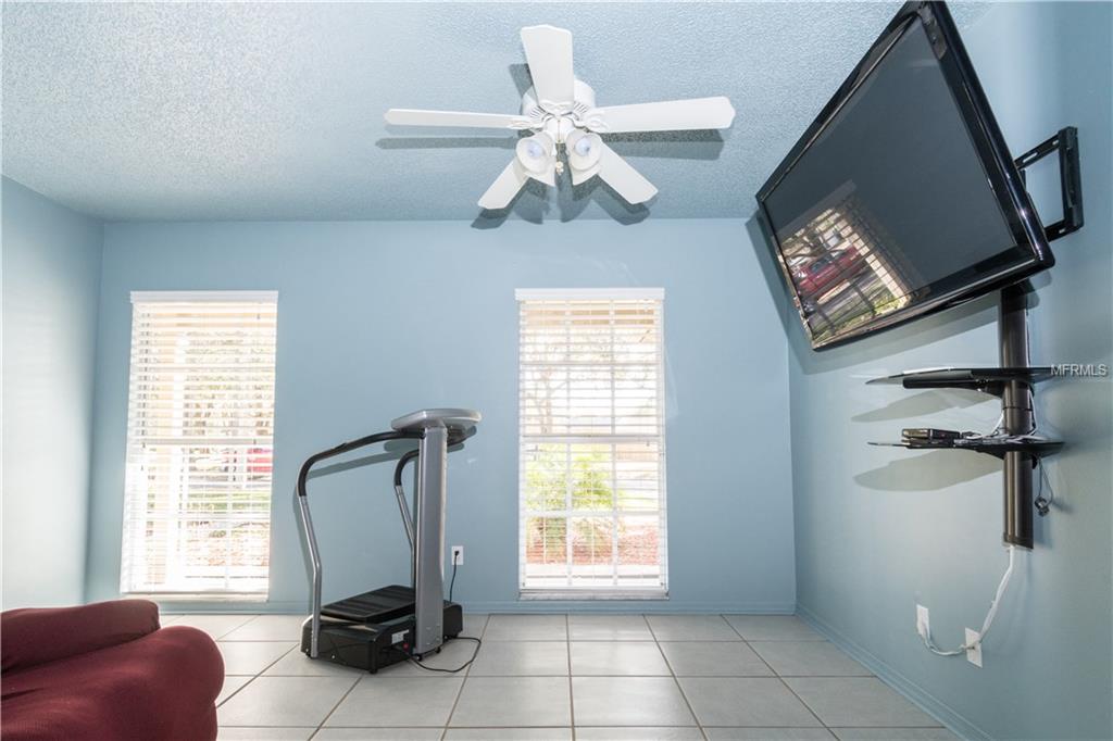 9720 CYPRESS SHADOW AVENUE, TAMPA, Florida 33647, 3 Bedrooms Bedrooms, 5 Rooms Rooms,2 BathroomsBathrooms,Residential,For sale,CYPRESS SHADOW,T2927089