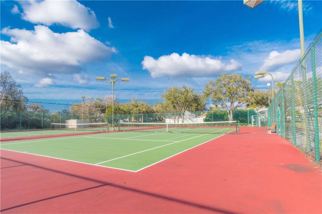 9720 CYPRESS SHADOW AVENUE, TAMPA, Florida 33647, 3 Bedrooms Bedrooms, 5 Rooms Rooms,2 BathroomsBathrooms,Residential,For sale,CYPRESS SHADOW,T2927089