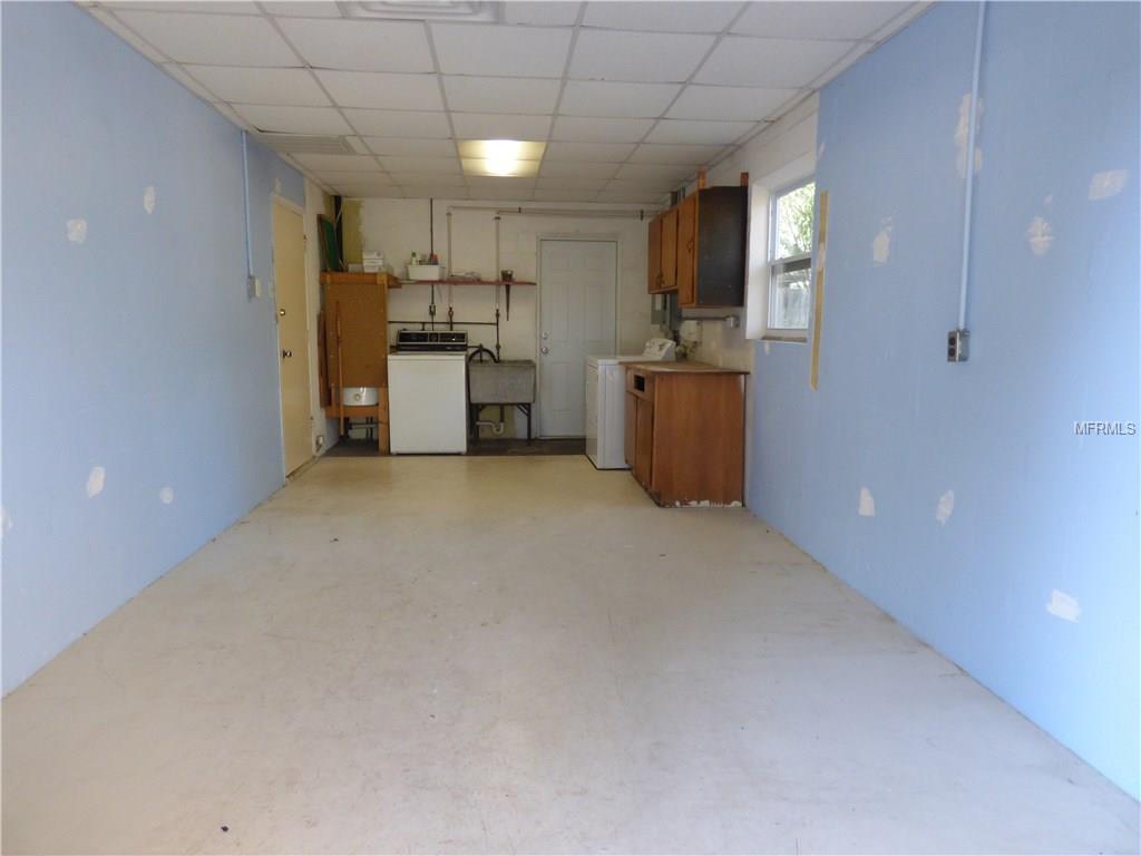 600 CEDARWOOD STREET N, ST PETERSBURG, Florida 33703, 2 Bedrooms Bedrooms, 3 Rooms Rooms,1 BathroomBathrooms,Residential,For sale,CEDARWOOD,U7846978