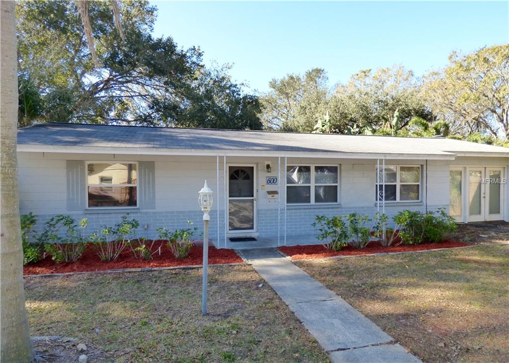 600 CEDARWOOD STREET N, ST PETERSBURG, Florida 33703, 2 Bedrooms Bedrooms, 3 Rooms Rooms,1 BathroomBathrooms,Residential,For sale,CEDARWOOD,U7846978