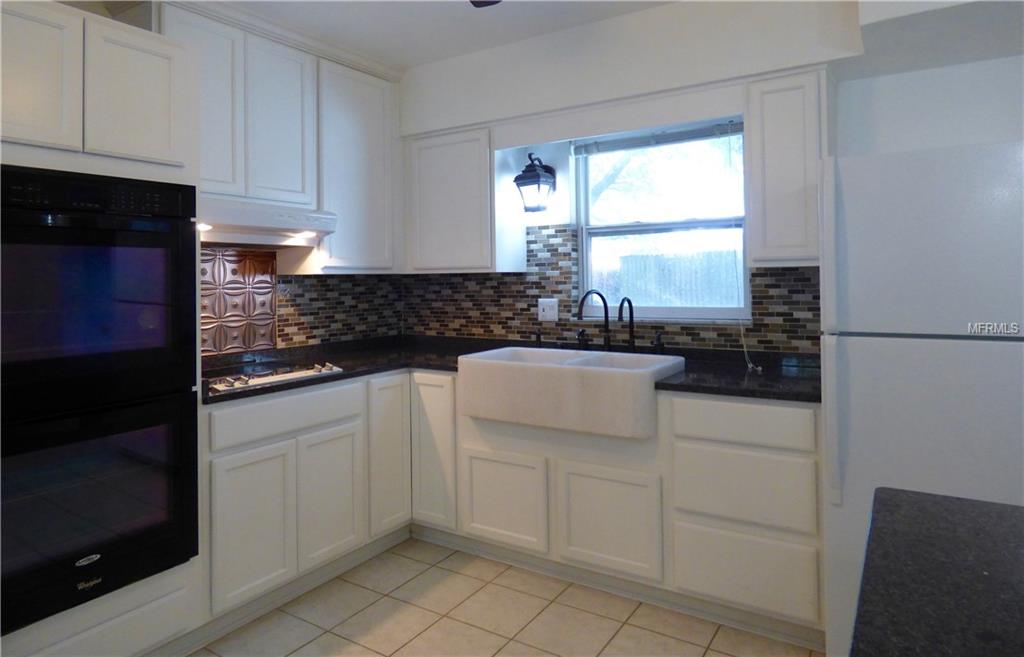 600 CEDARWOOD STREET N, ST PETERSBURG, Florida 33703, 2 Bedrooms Bedrooms, 3 Rooms Rooms,1 BathroomBathrooms,Residential,For sale,CEDARWOOD,U7846978